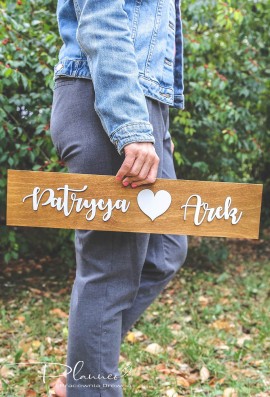 Tablica rejestracyjna z imionami