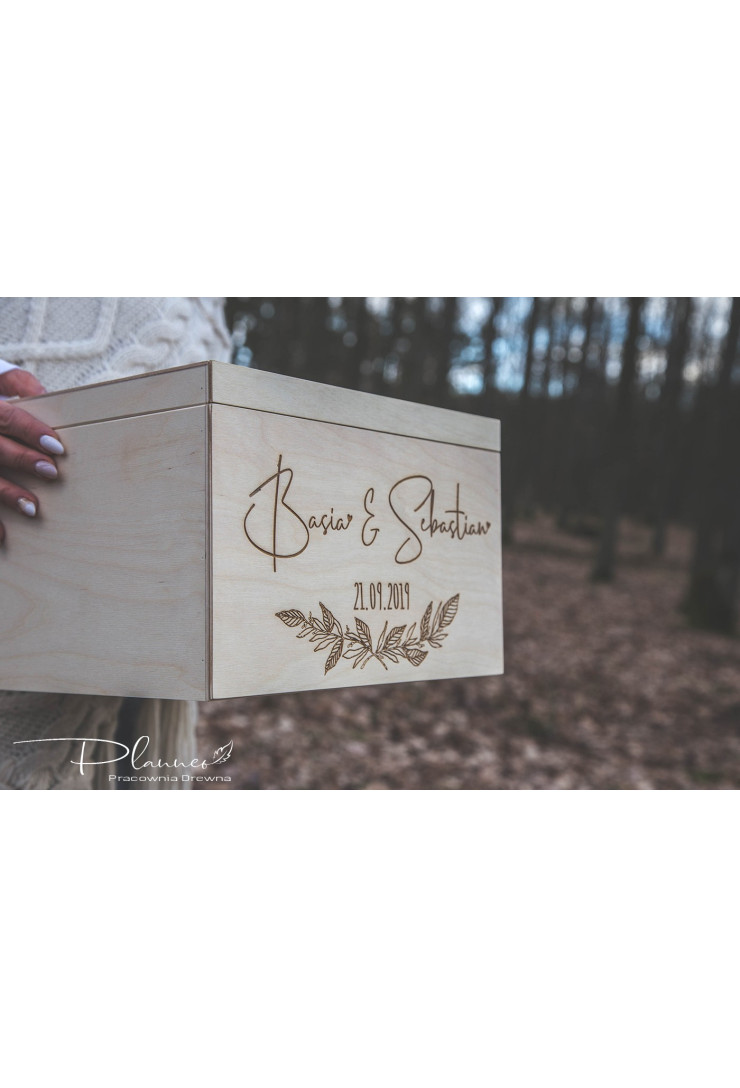 Skrzynka na koperty liście