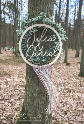 Drewniana obręcz imiona Pary Młodej