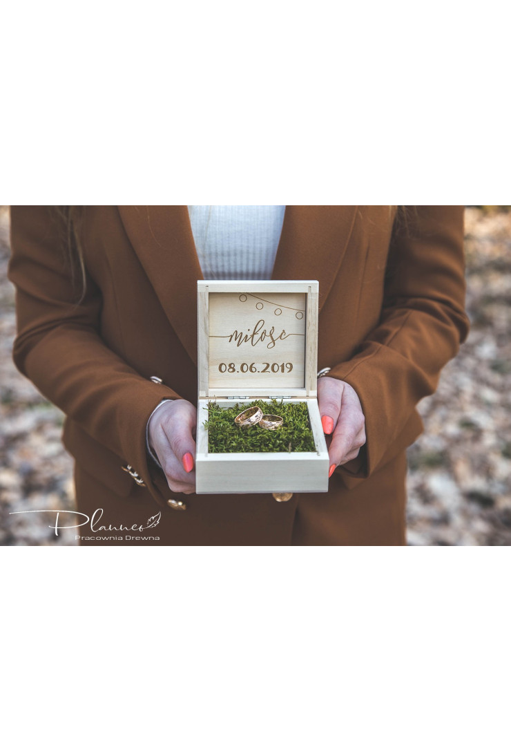 Szkatułka na obrączki