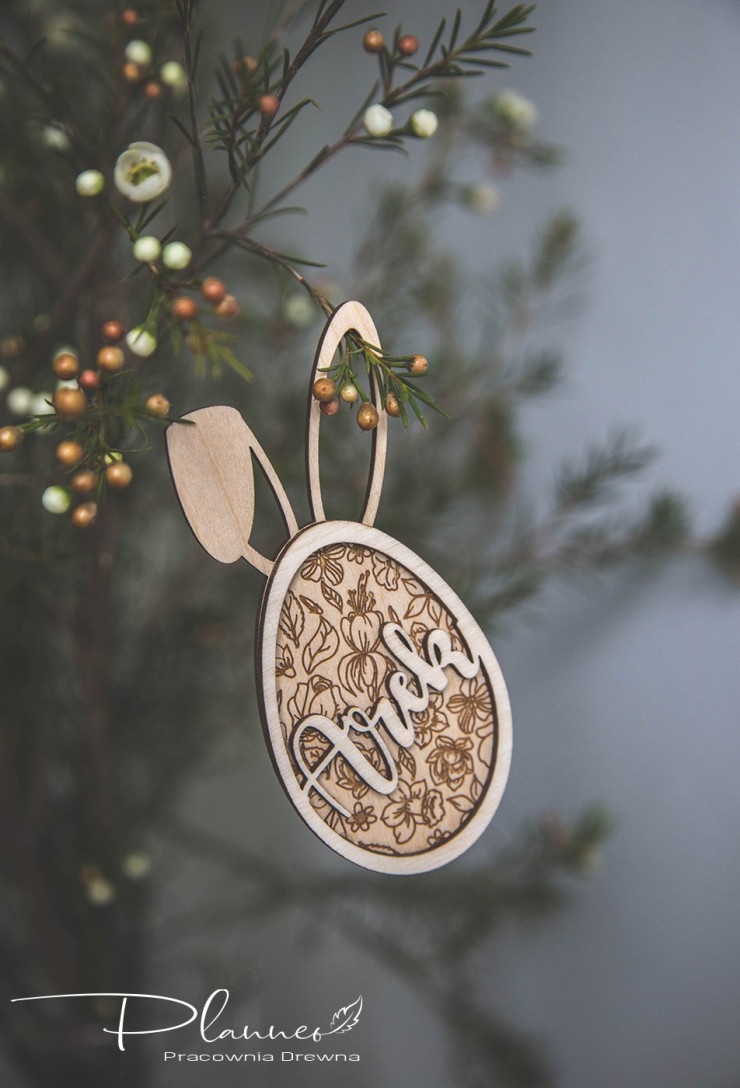 Drewniane grawerowane jajko