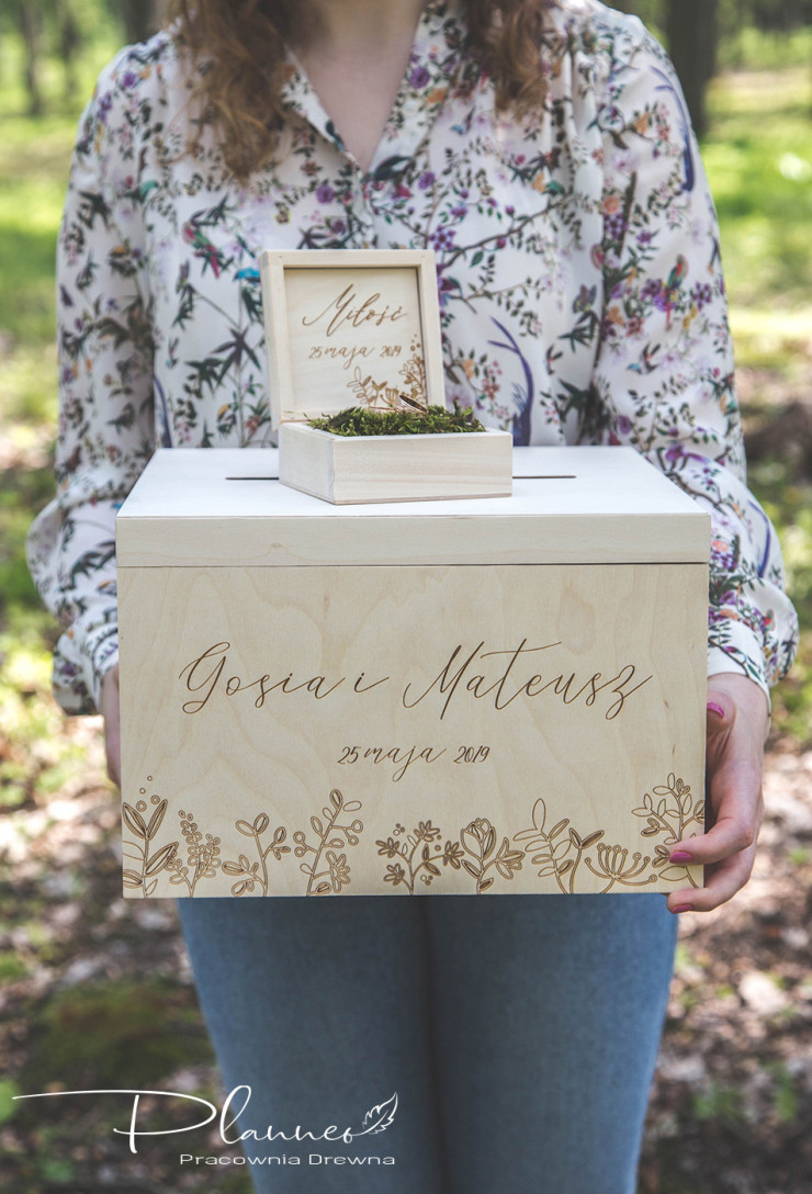 Drewniany grawerowany komplet skrzynka na koperty oraz pudełko na obrączki