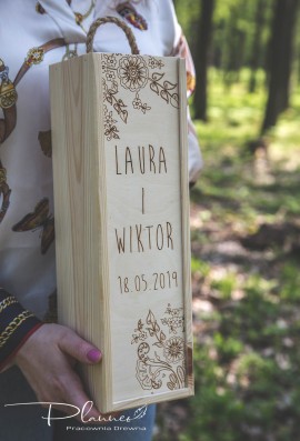 Skrzynka na wino folklor