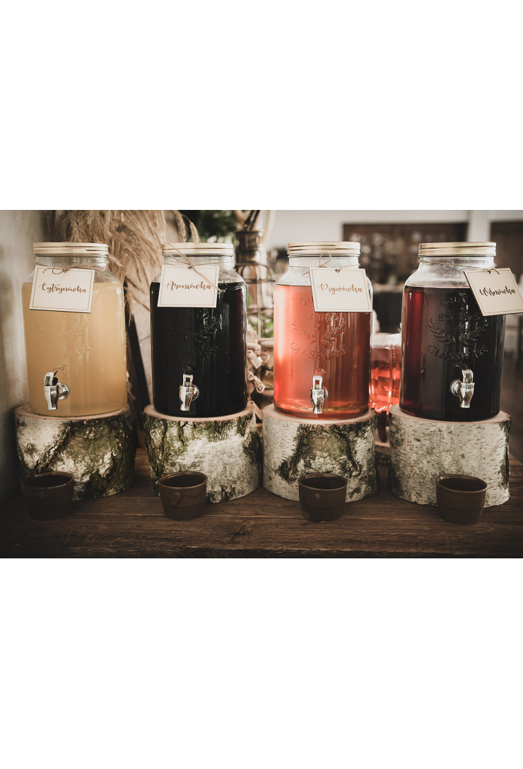 Drewniana etykietka na wesele