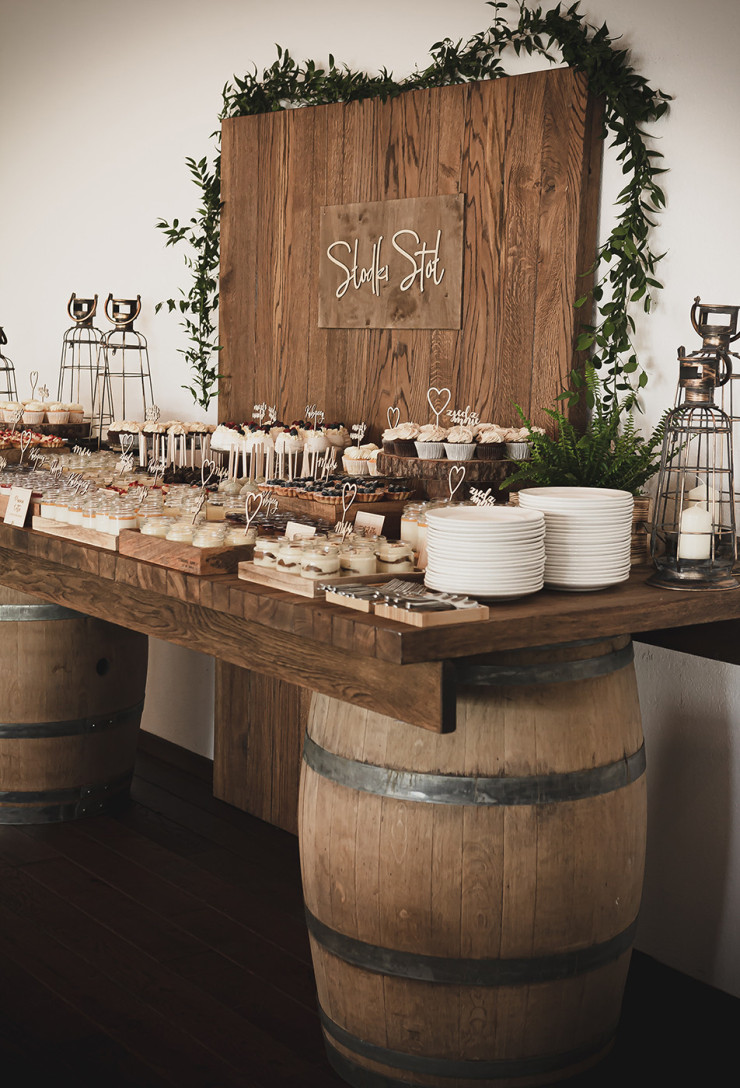 Napis słodki stół