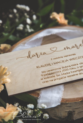 Drewniane grawerowane zaproszenia ślubne
