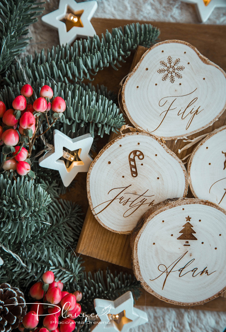 Plaster drewna z imionami