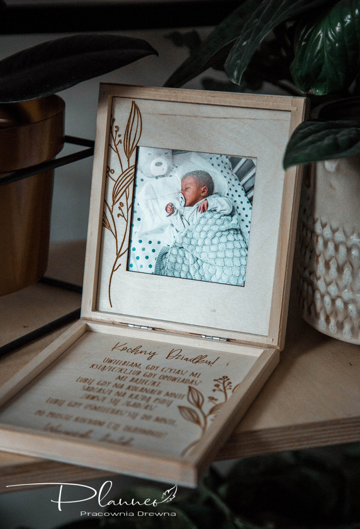 Szkatułka ze zdjęciem wnuka