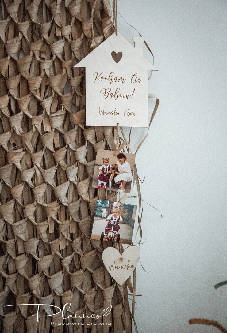 Drewniany domek dla Babci