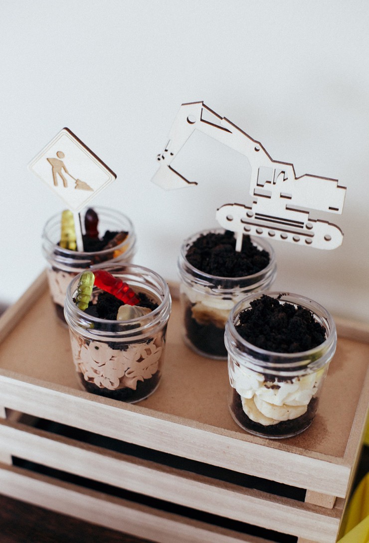 Minitoppery drewniane koparki