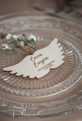 Winietka grawerowana skrzydełka