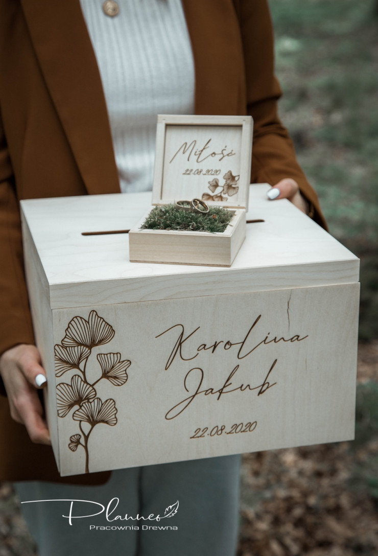 Drewniany grawerowany komplet skrzynka na koperty oraz pudełko na obrączki