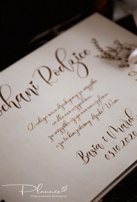 Grawerowany album dla rodziców