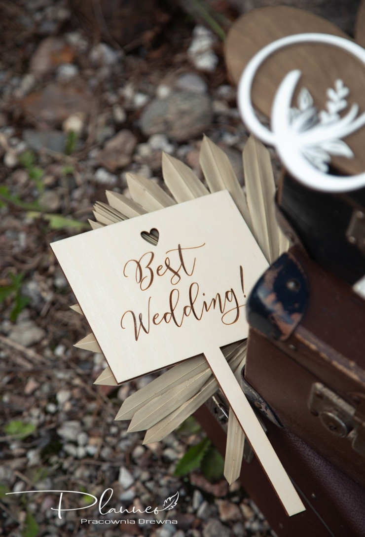 Drewniane grawerowane tabliczki do fotobudki