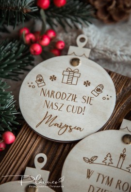 Otwierane drewniane bombki