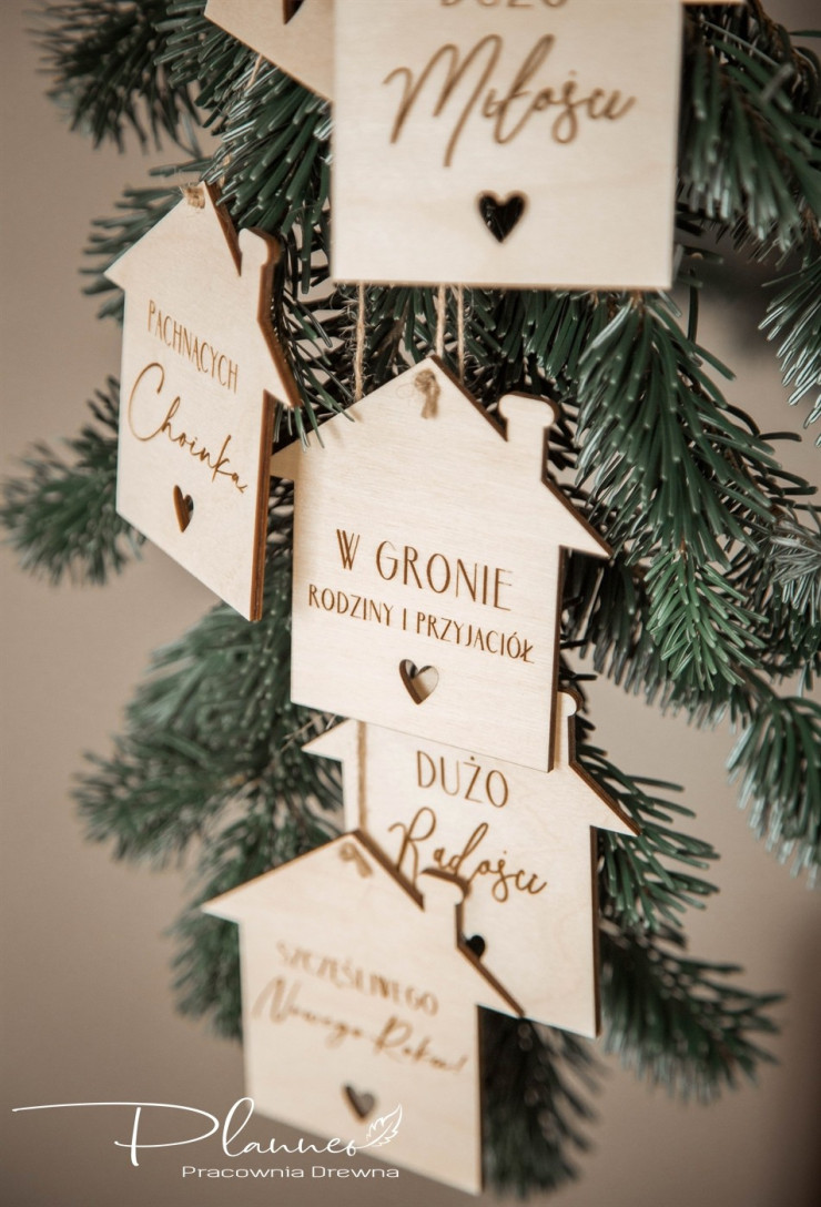 Drewniane domki na choinkę