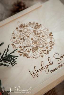 Drewniane pudełko na zdjęcia