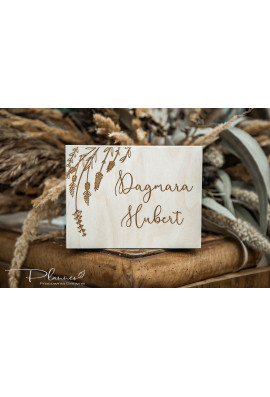 Grawerowane pudełko na obrączki