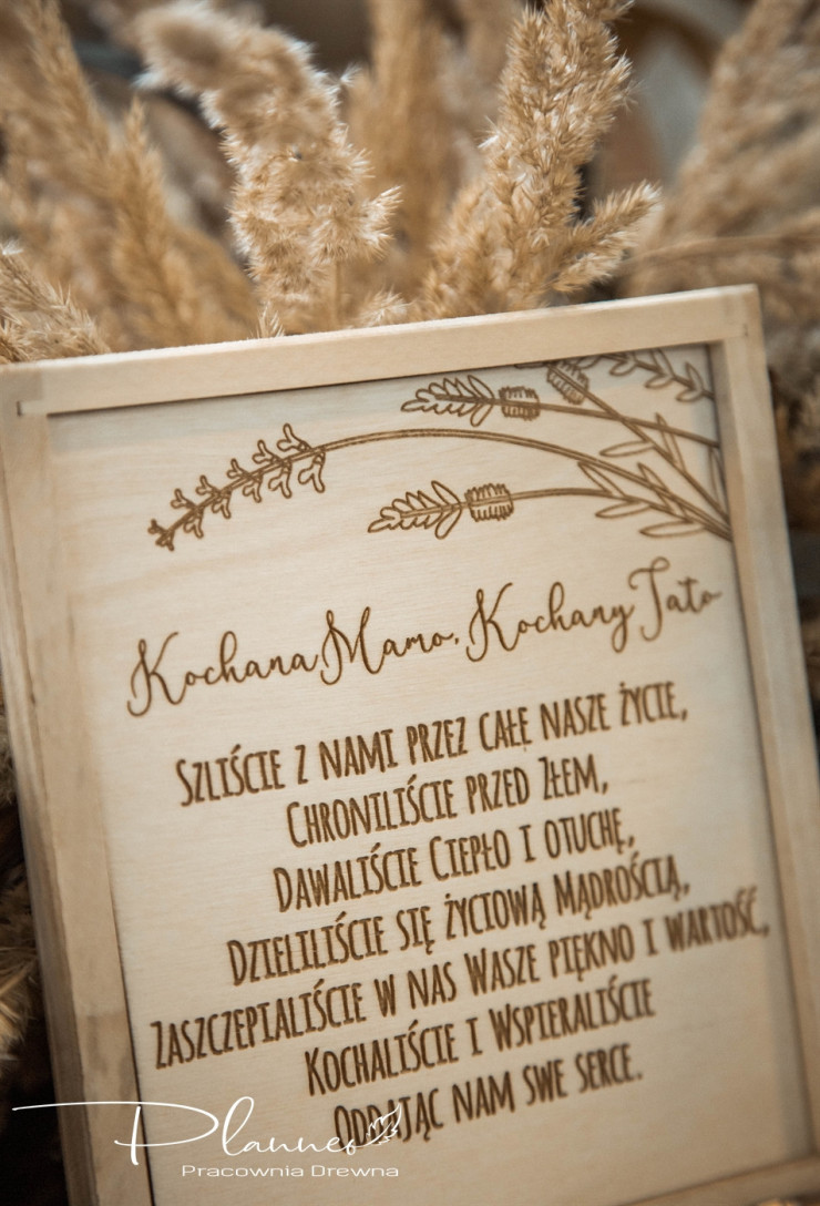 Drewniane grawerowane pudełko prośba o błogosławieństwo lawenda