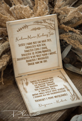 Drewniane grawerowane pudełko prośba o błogosławieństwo