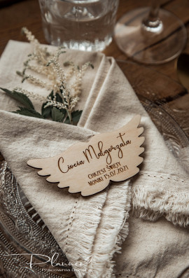 Winietka drewniana na Chrzest skrzydełka