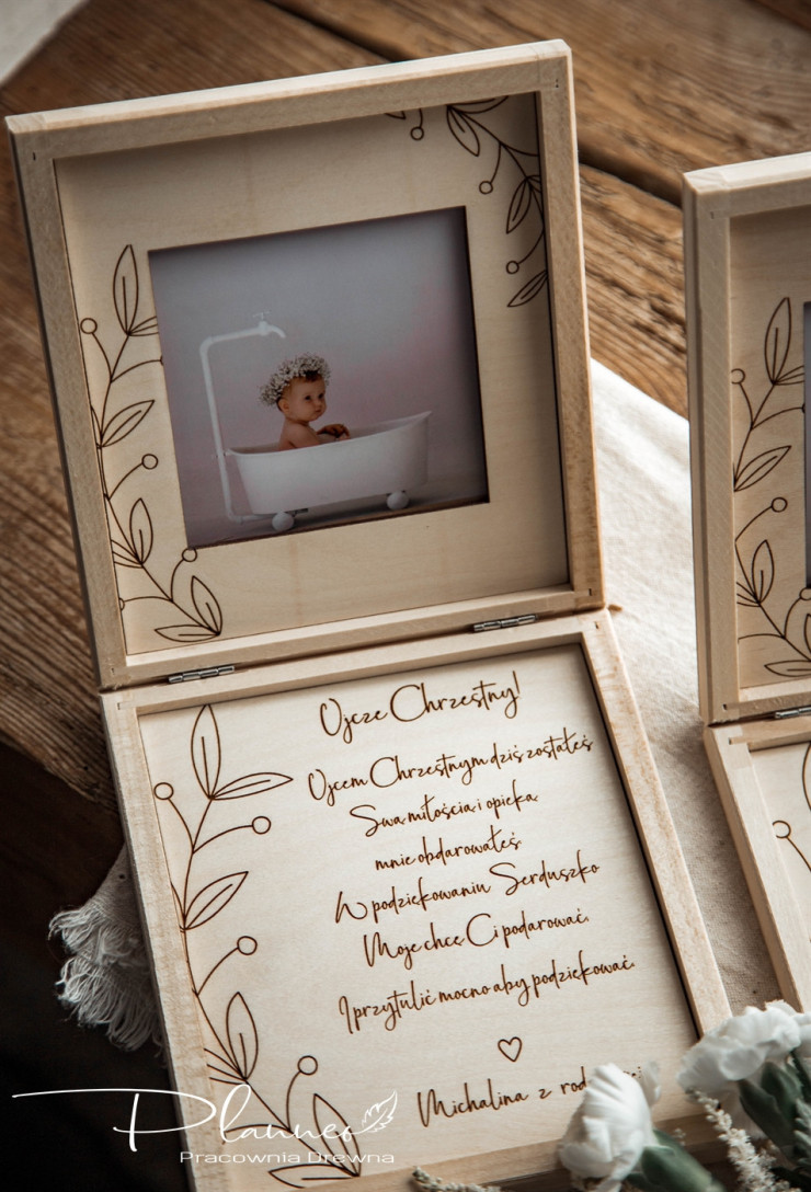 Pamiątka dla Rodziców Chrzestnych szkatułka