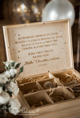 Szkatułka z przegródkami drewniana