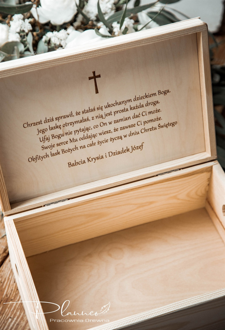 Szkatułka Chrzest Święty grawerowana