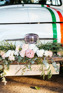 Drewniana grawerowana skrzynka na koperty plexi