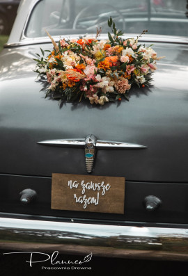 Tablica drewniana rejestracyjna