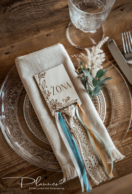 Winietka grawerowana ślubna drewniana