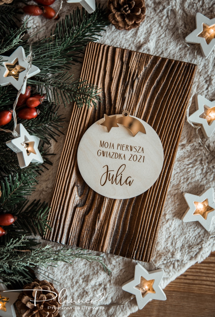 Bombka grawerowana  z zawieszką