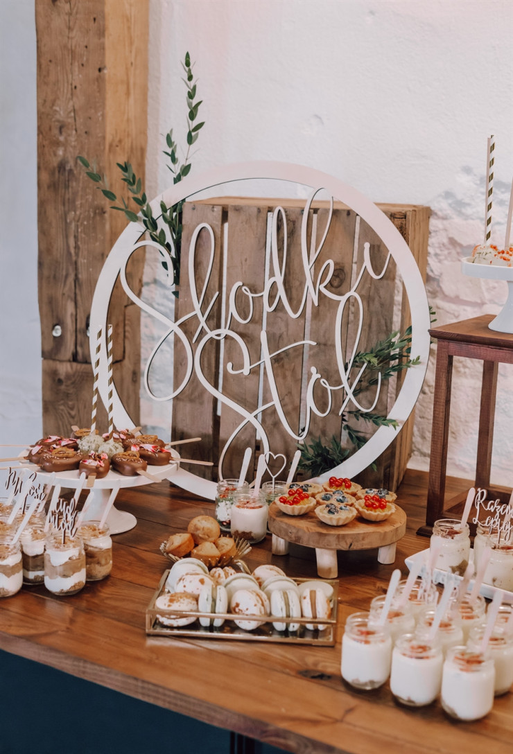 Obręcz słodki stół