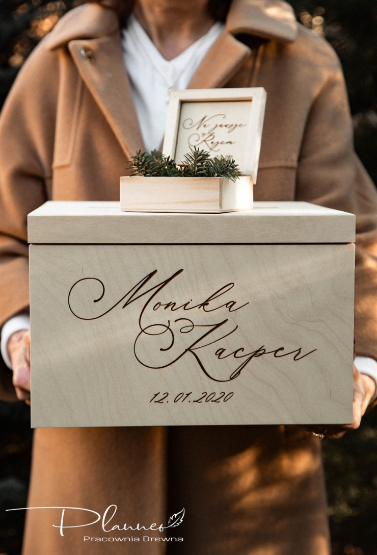 Drewniany grawerowany komplet skrzynka na koperty oraz pudełko na obrączki