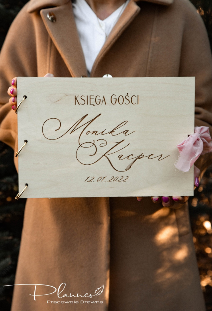 Grawerowana Księga Gości