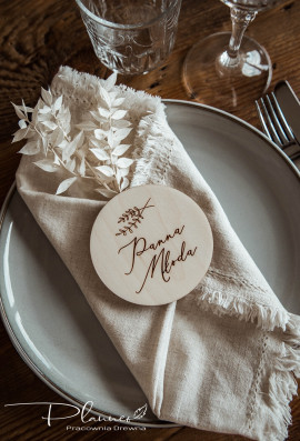 Winietka grawerowana ślubna drewniana