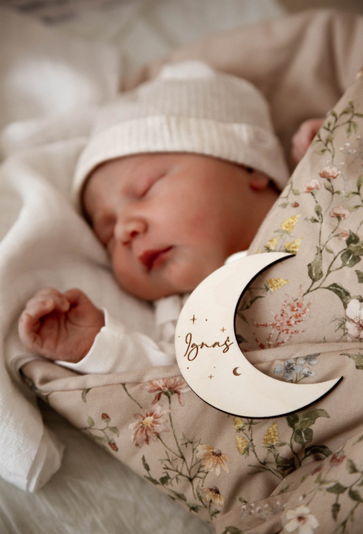 Tabliczki z miesiącami księżyce