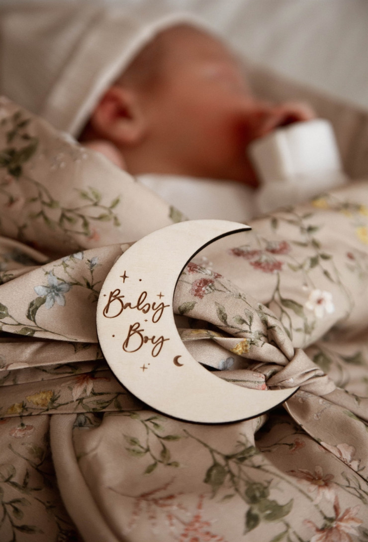 Tabliczki z miesiącami księżyce