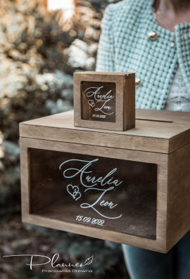 Drewniany grawerowany komplet skrzynka na koperty oraz pudełko na obrączki