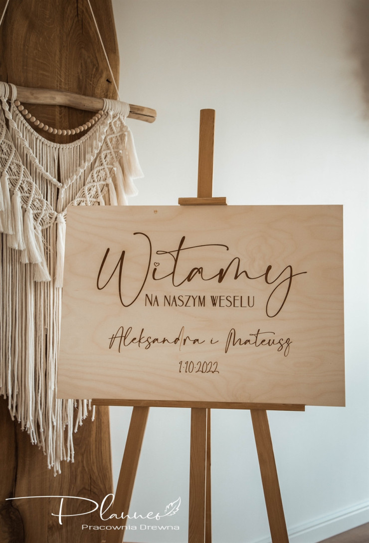 Tablica powitalna drewniana grawerowana z imionami