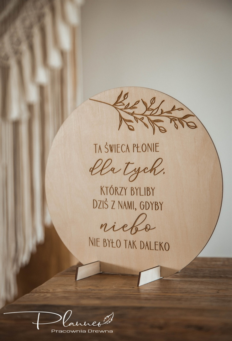 Ta świeca płonie wzór w kole