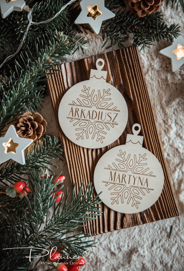 Bombka imię w śnieżynce grawer