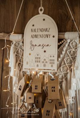 Kalendarz adwentowy kamieniczki z imieniem
