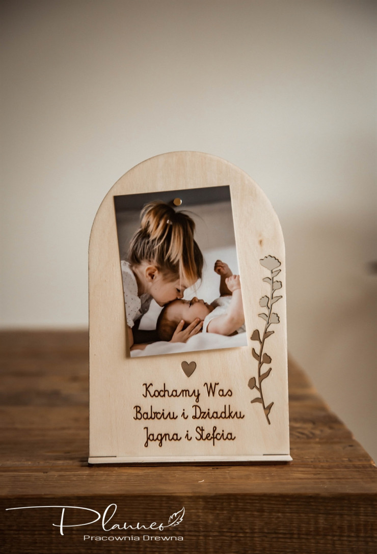 Drewniana ramka na zdjęcie dla Babci