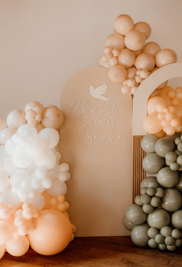 Napis na ściankę z gołębiem