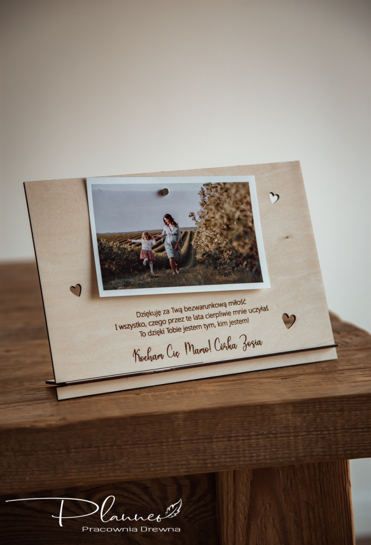 Ramka do zdjęcia z serduszkami