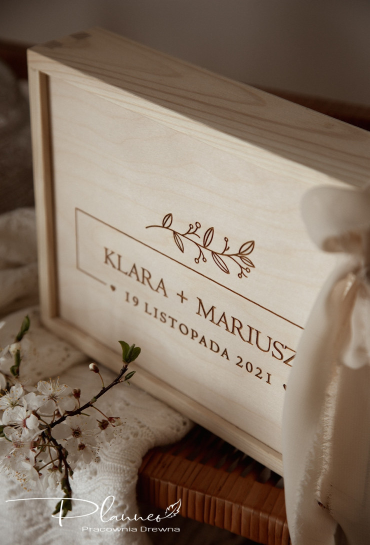 Grawerowane szkatułki do zdjęć ślub