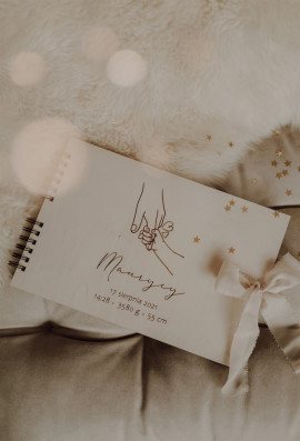 Album metryczka dłonie