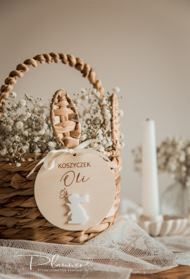 Zawieszka na koszyk Zając z motylem