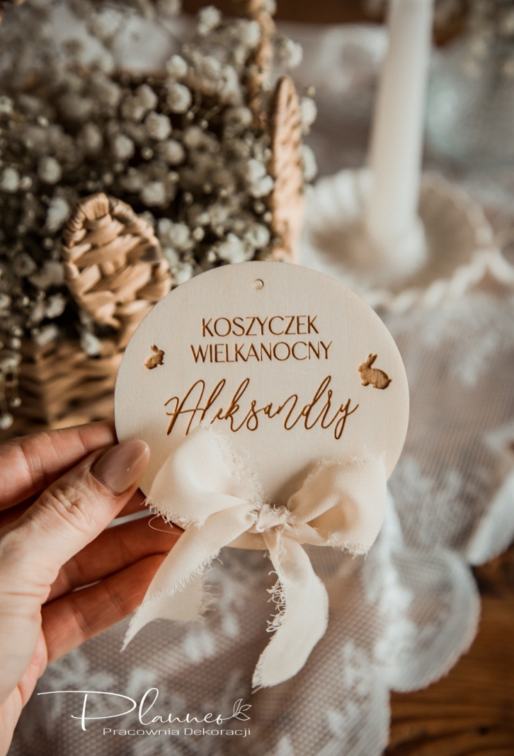 Zawieszka na koszyk ze wstążką szyfonową